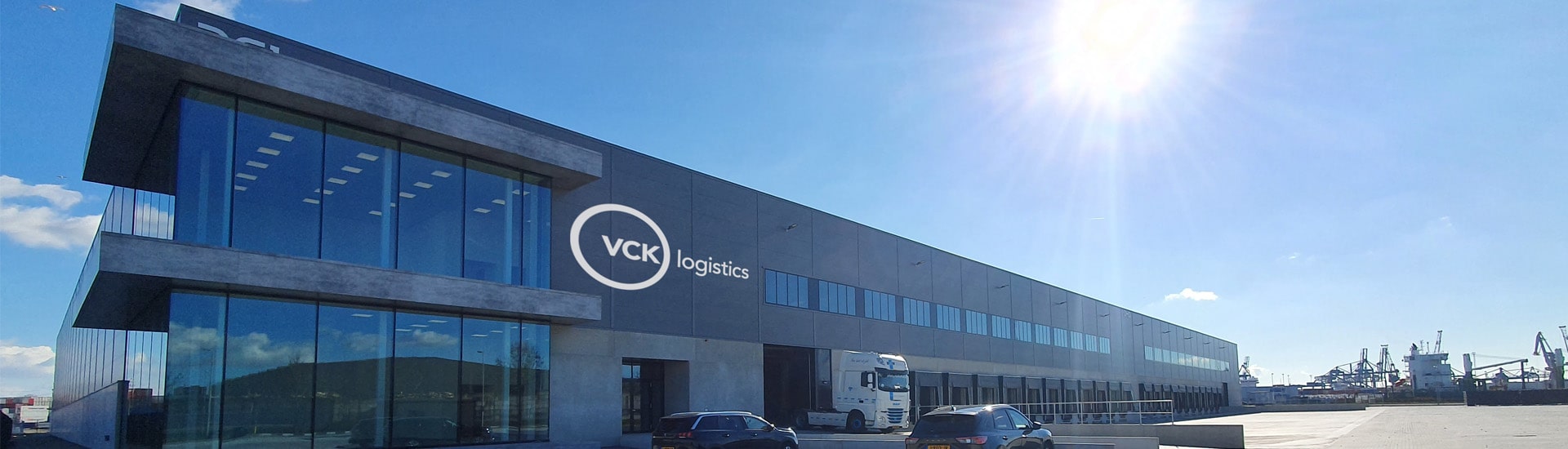 Desktop header - VCK Logistics